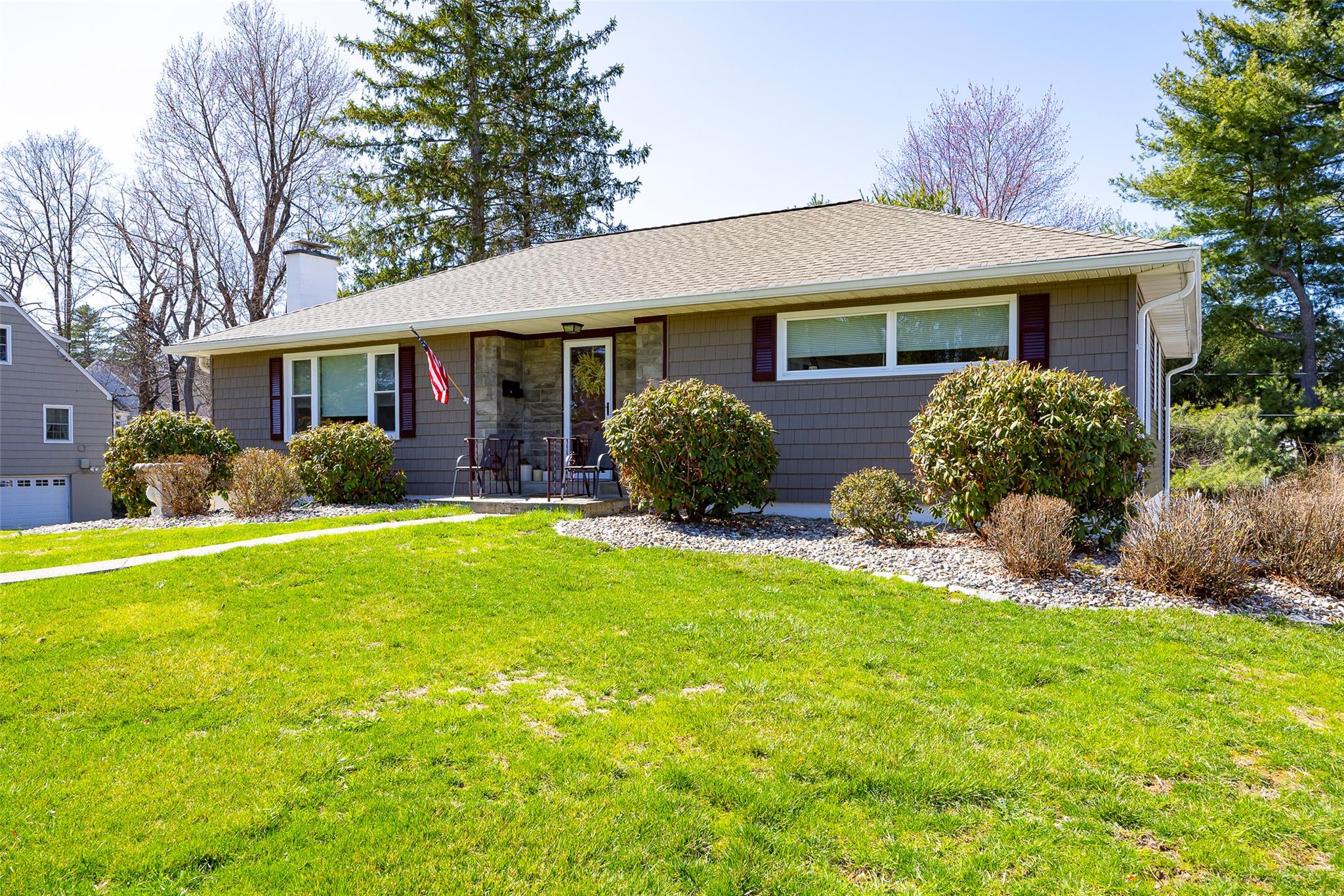 3 Saint Annes Road, Poughkeepsie, New York image 3
