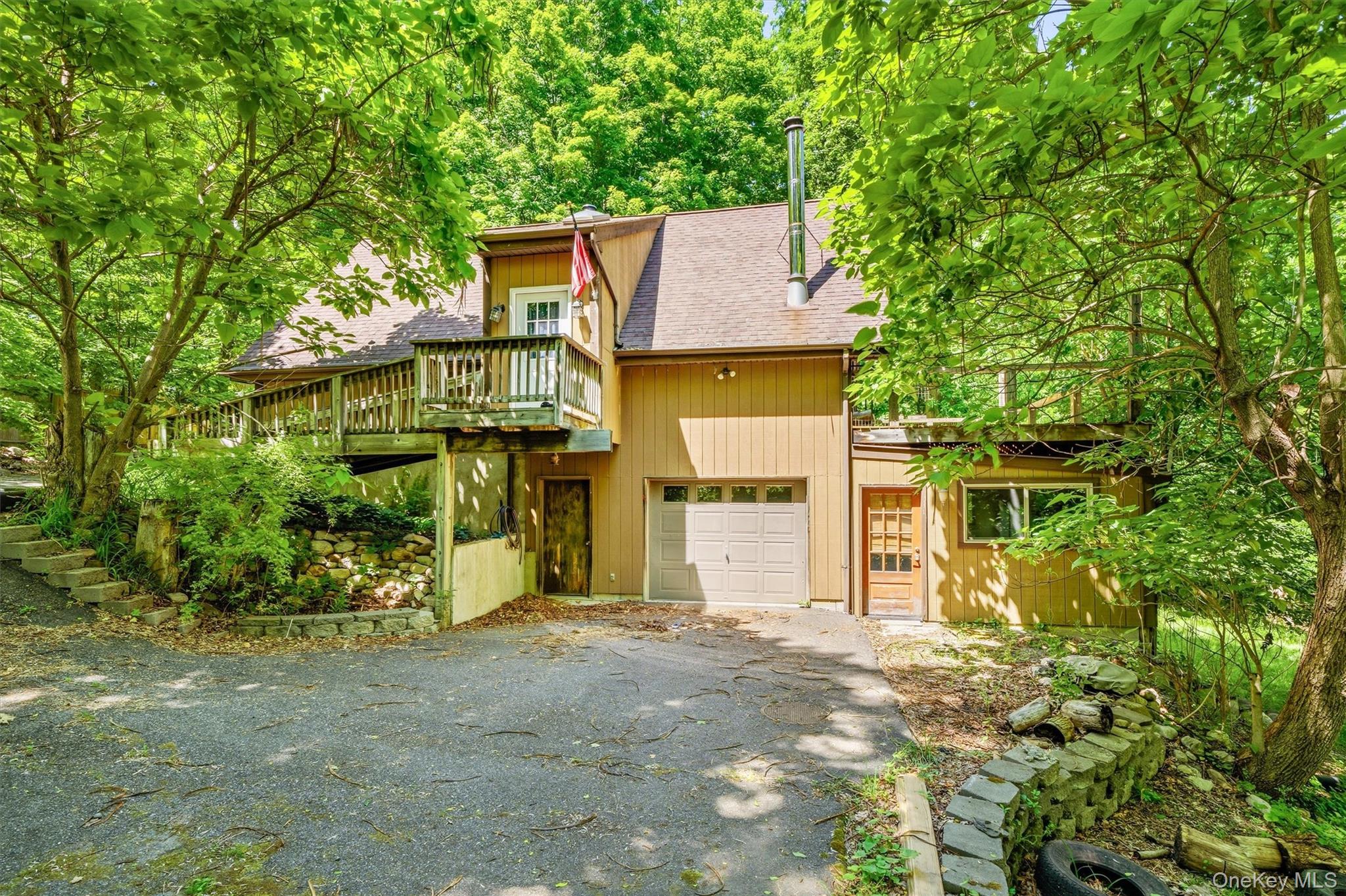 65 Old Turnpike Road