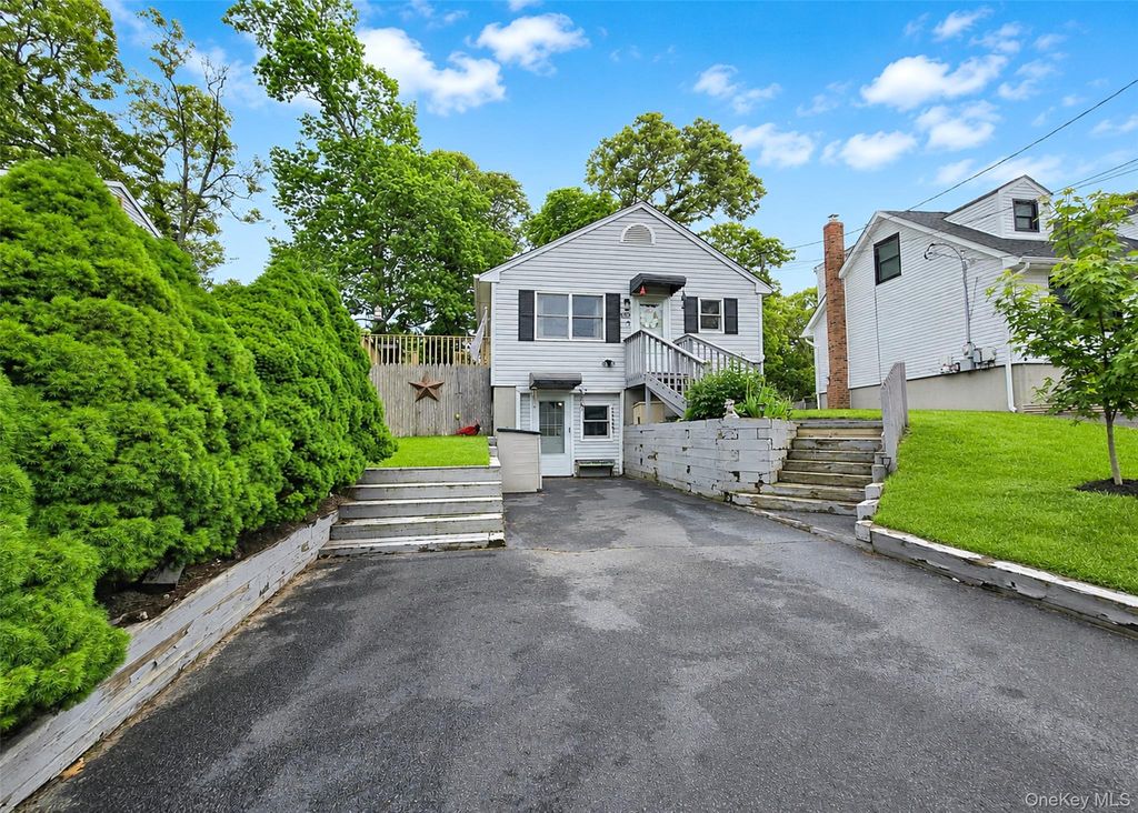 Photo of 228 Hampton Avenue, Mastic, NY 11950 (MLS # 1003738)