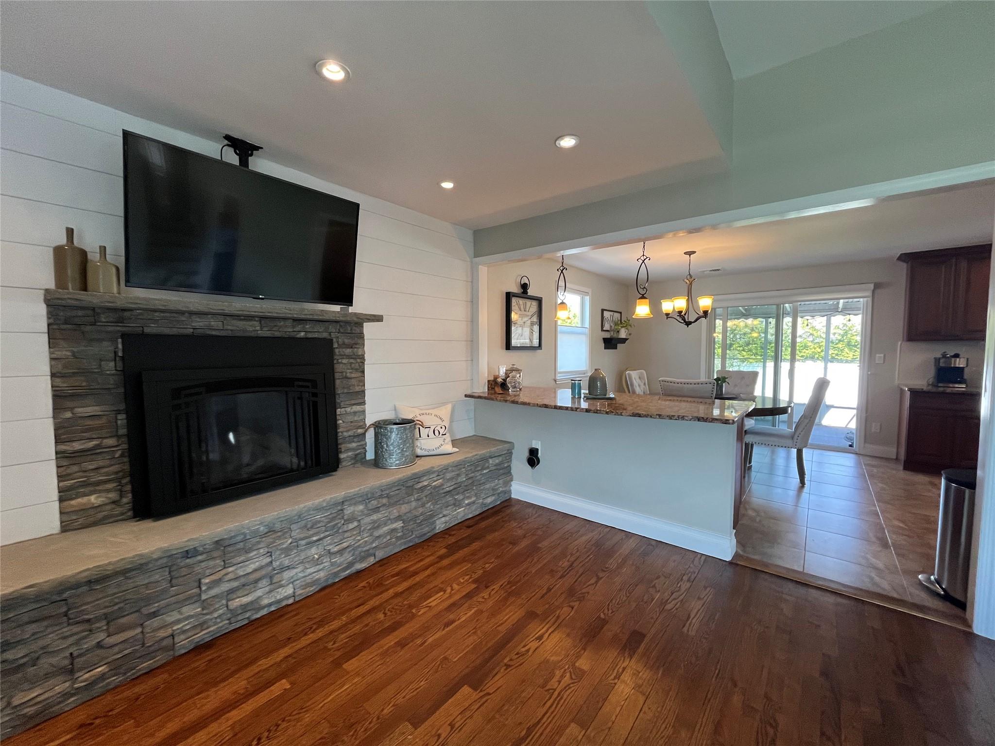 213 2nd Avenue, Massapequa Park, New York image 10