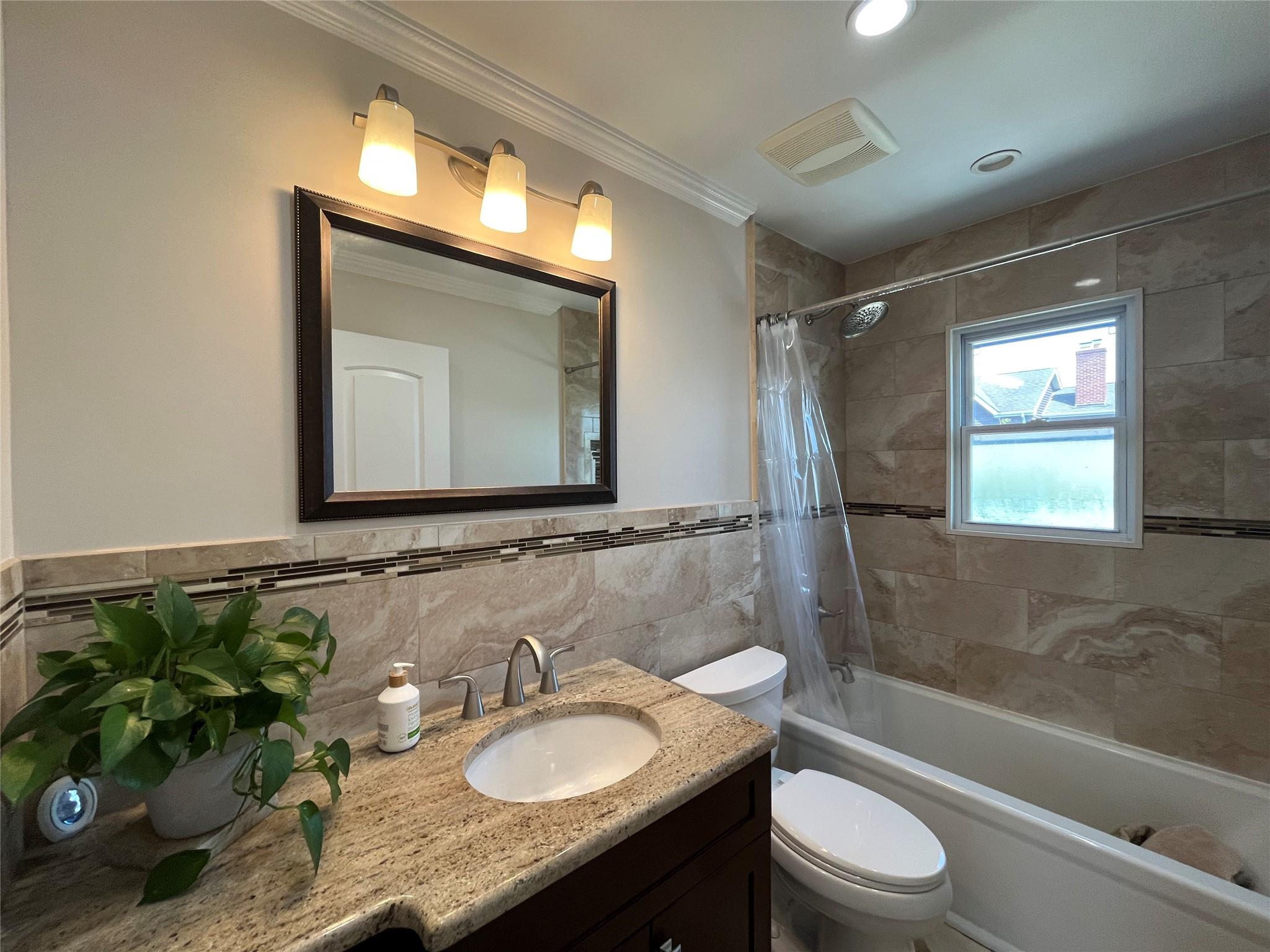 213 2nd Avenue, Massapequa Park, New York image 17