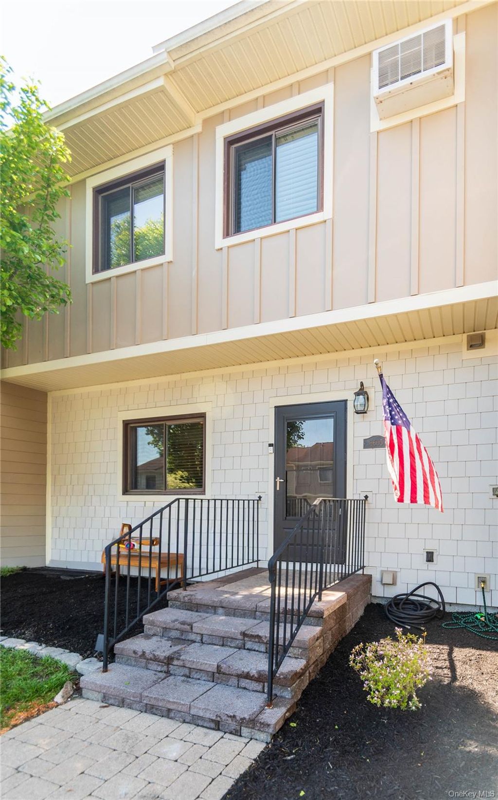 Photo of 6605 Chelsea Cove Cove N, Hopewell Junction, NY 12533 (MLS # 994172)