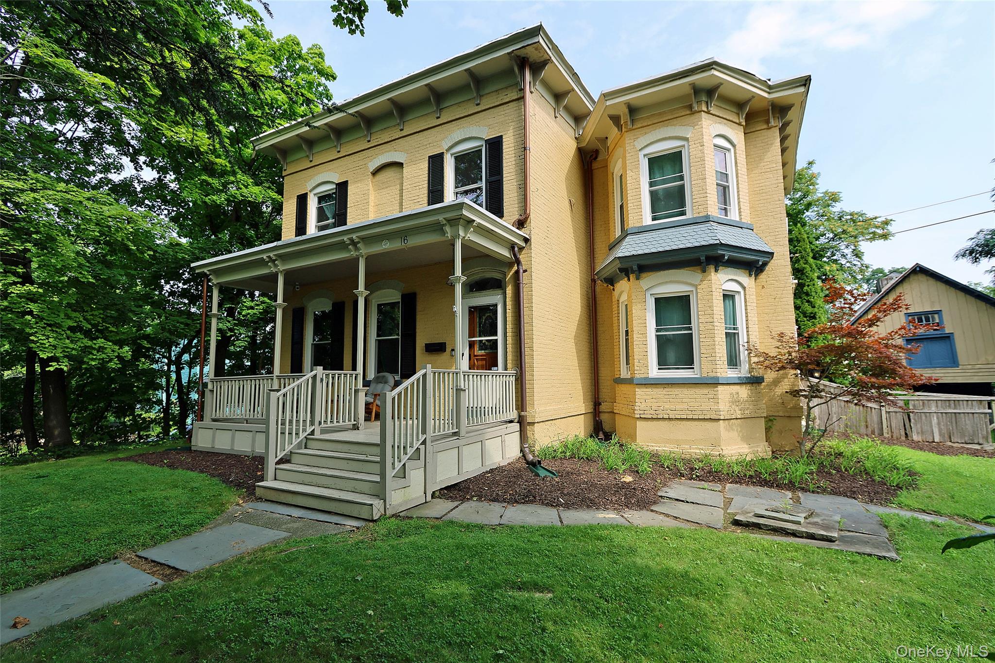 16 Elm Street
