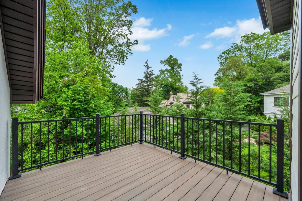 6 Sheffield Road, Great Neck, New York image 36