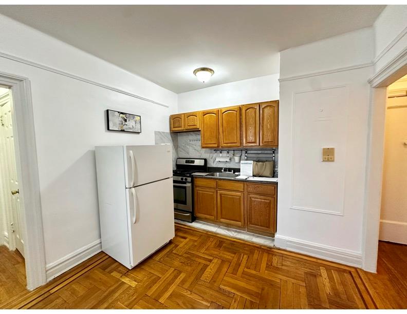 32-86 33rd Street St #D9, Astoria, New York image 5