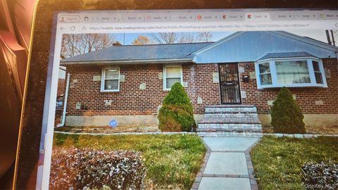 Homes For Sale - 64 Fairview Boulevard<br/> Hempstead, NY 11550