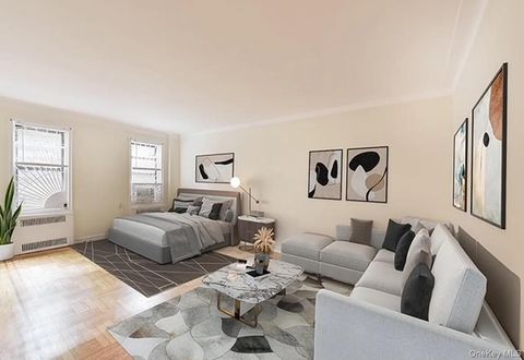 43-01 46 Street 1G Sunnyside NY 11104