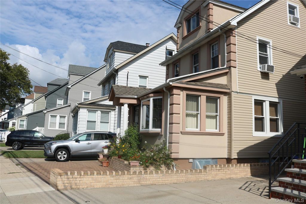 Photo of 23015 88th Avenue, Queens Village, NY 11427 (MLS # 944207)