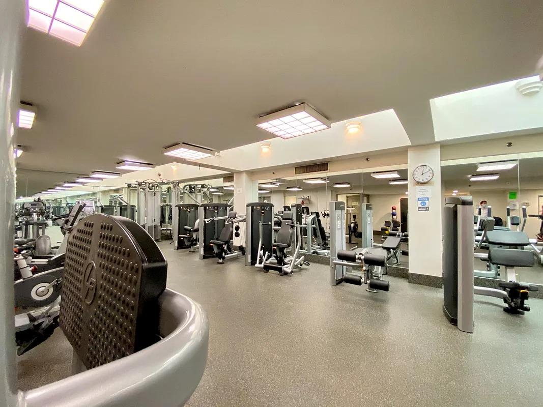 6254 97th Place #10L, Rego Park, New York image 15