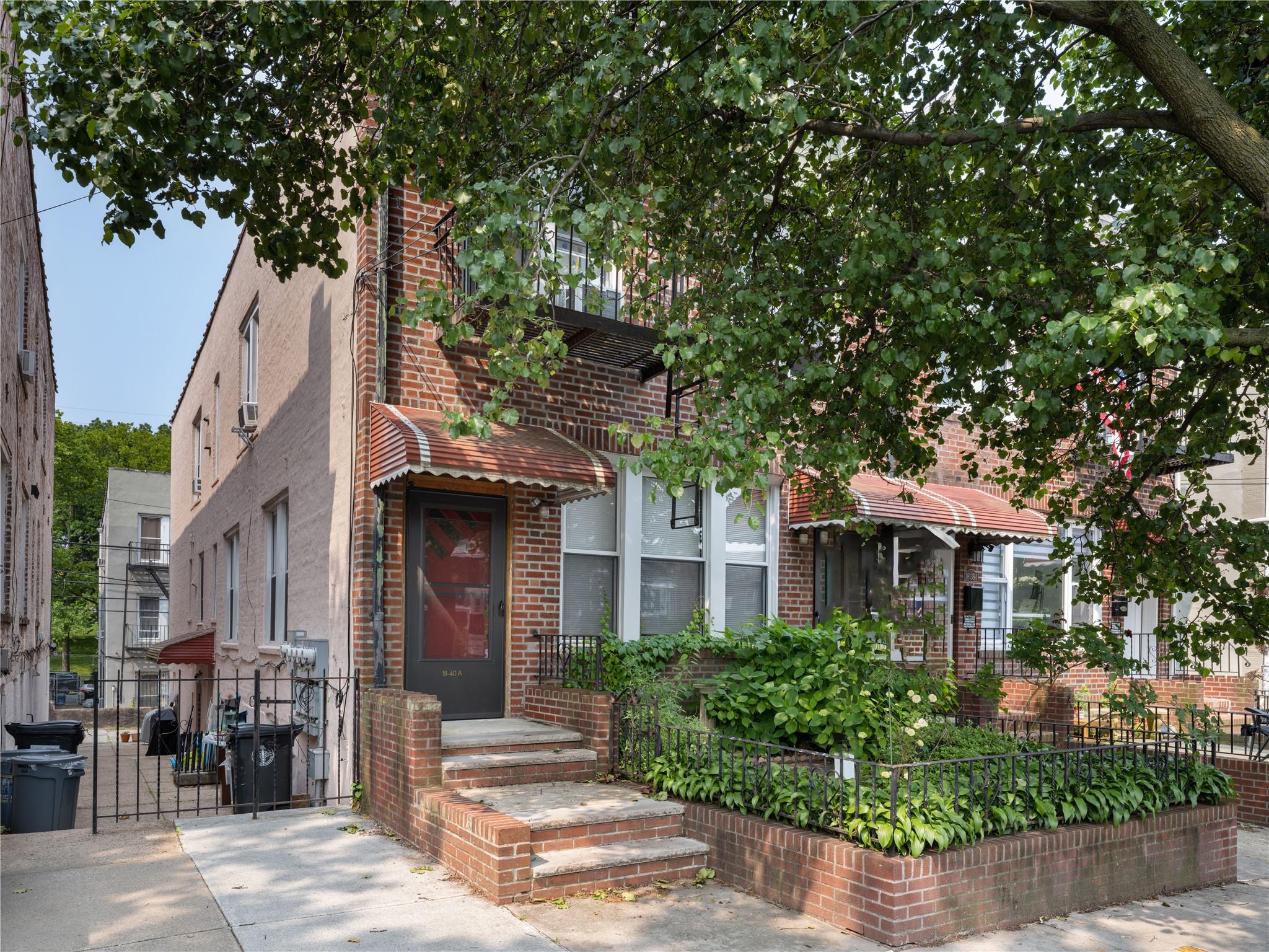 21st Drive, Astoria, Queens, NY - 6 Bedrooms  
4 Bathrooms - 