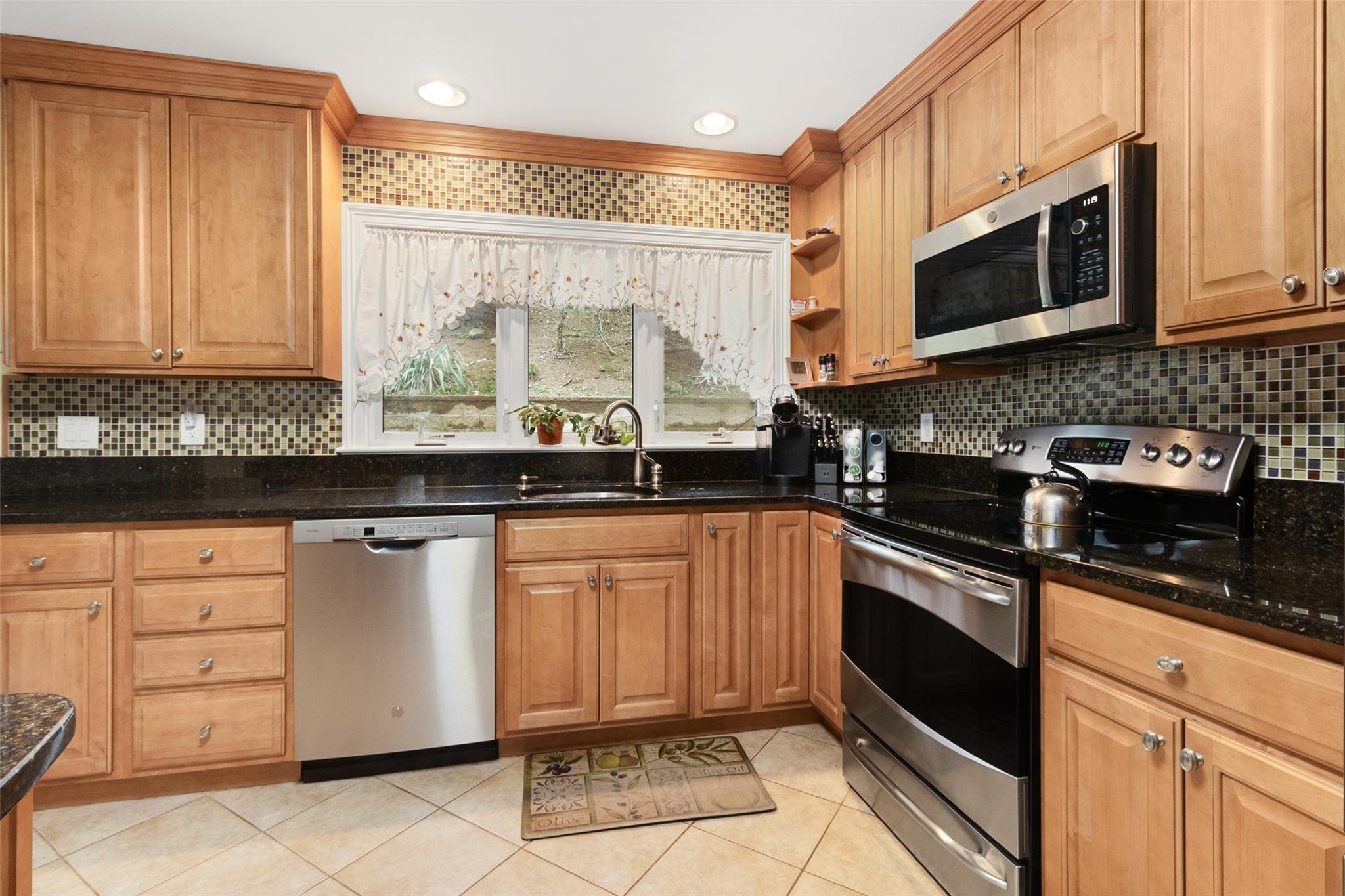 50 Red Mill Road, Cortlandt Manor, New York image 13
