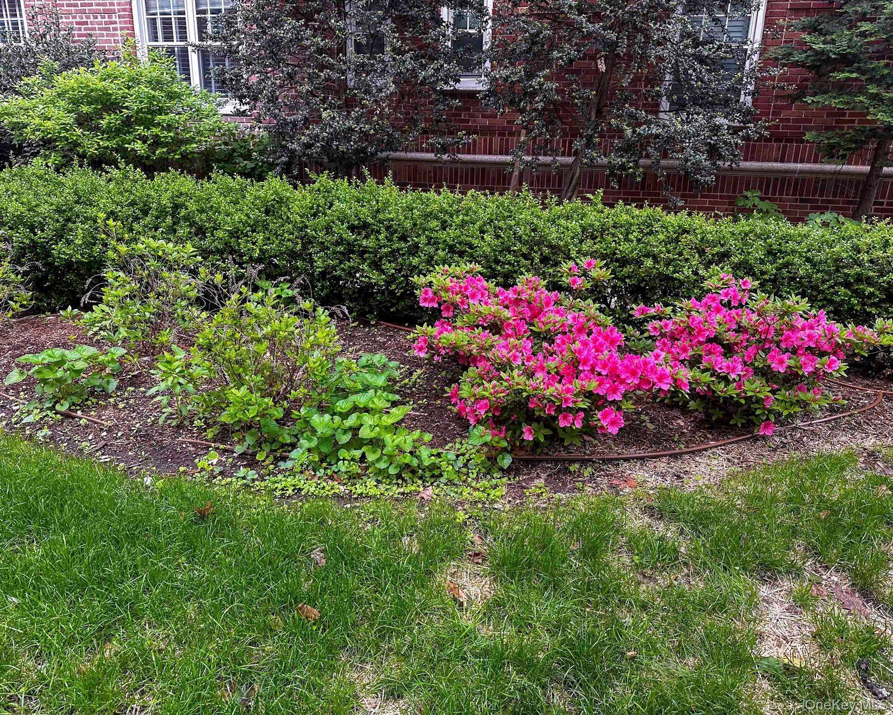 160 Cabrini Boulevard 62