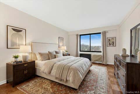 Homes For Sale - 25 Lake Street #7H<br/> White Plains, NY 10603