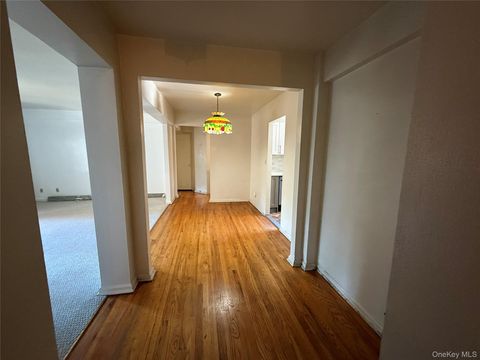 Homes For Sale - 30 Ehrbar Ave #311<br/> Fleetwood, NY 10552