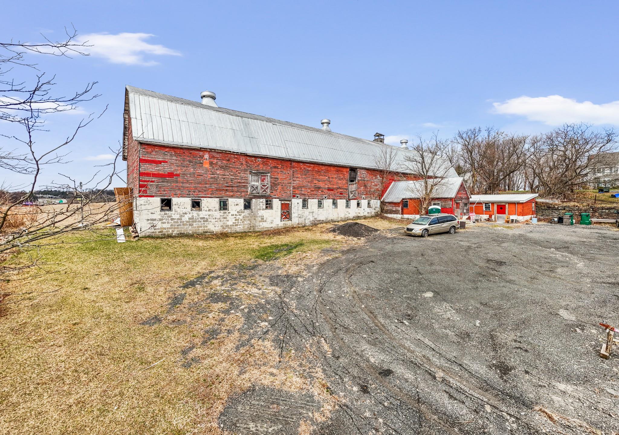 207 Greycourt Road