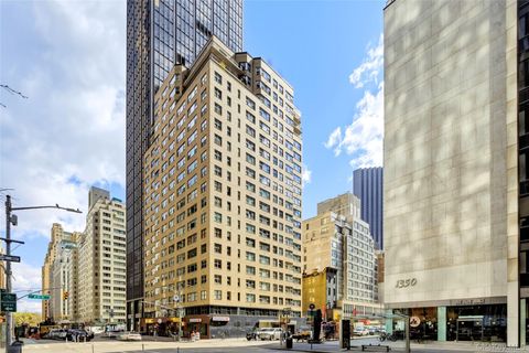 77 W 55th Street 15G New York (Manhattan) NY 10019