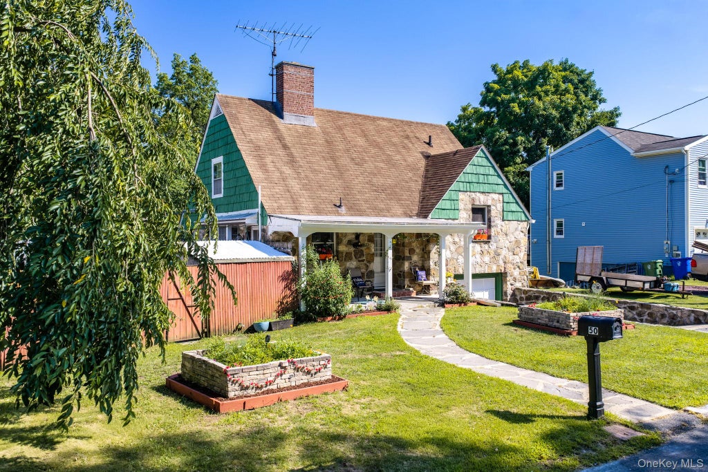 Photo of 48-50 Mountain Avenue, Middletown, NY 10940 (MLS # 1025851)