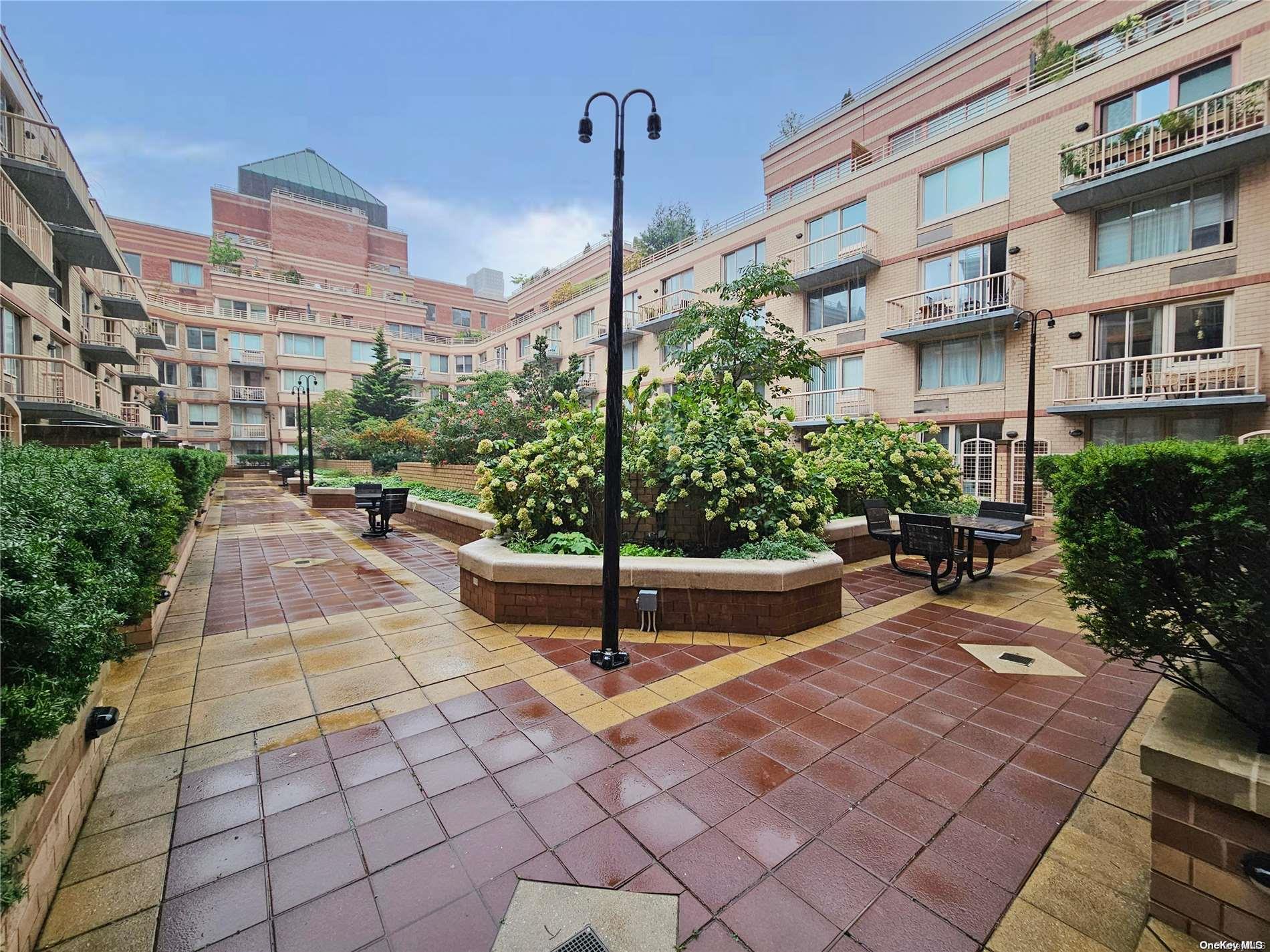 350 W 50th Street #26D, New York (Manhattan), New York image 32
