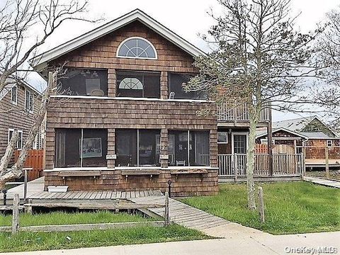 Homes For Rent - 12 Ocean Road<br/> Ocean Beach, NY 11770