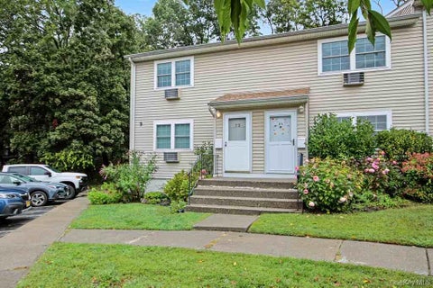 Photo for 9 Forge Gate Drive E2