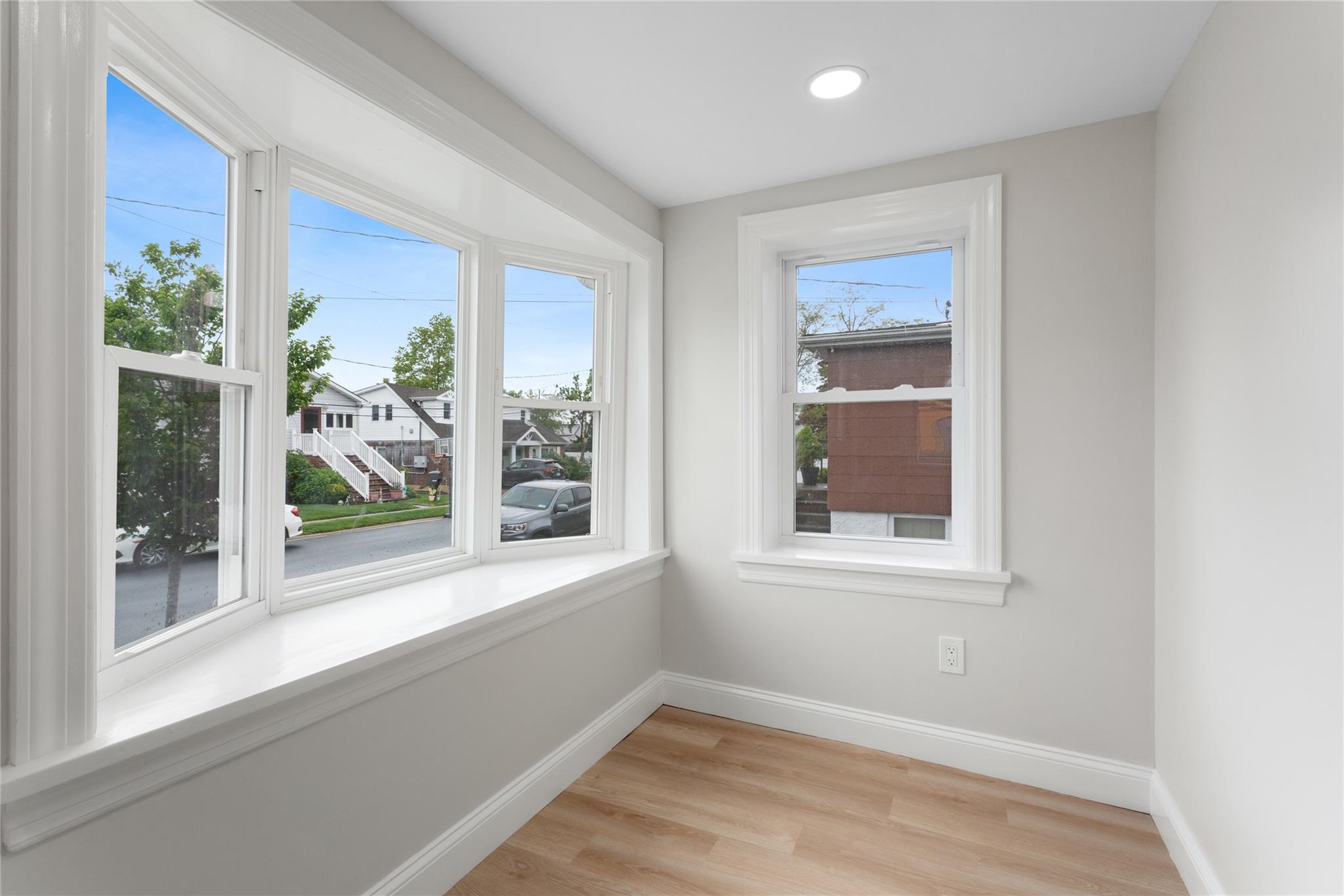 208 W Alhambra Avenue, Lindenhurst, New York image 5