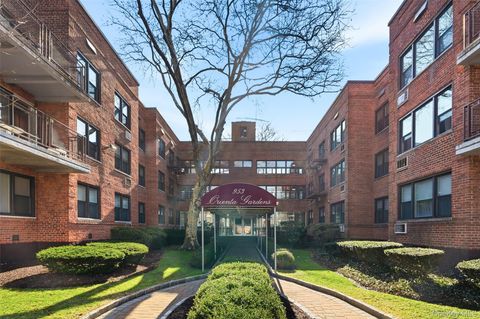 Homes For Sale - 953 W Boston Post Road #3O<br/> Mamaroneck, NY 10543