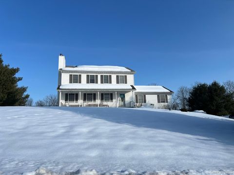 147 Mayfair Road Poughquag NY 12570