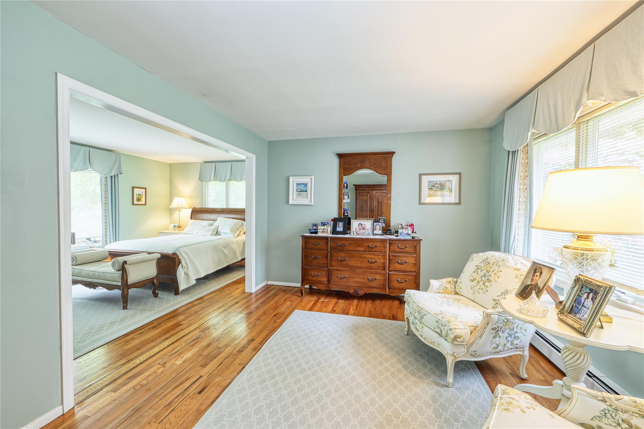 36 Oriole Way, Dix Hills, New York image 14
