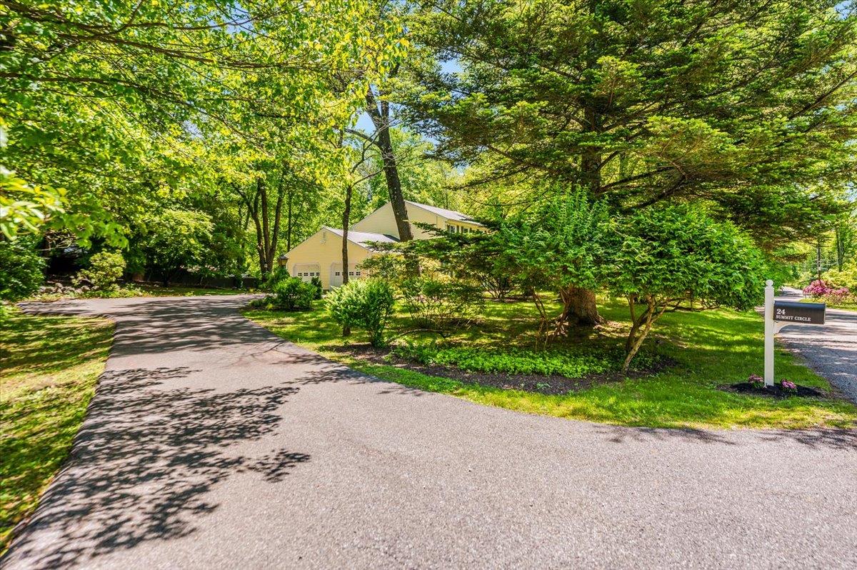24 Summit Circle, Somers, New York image 23