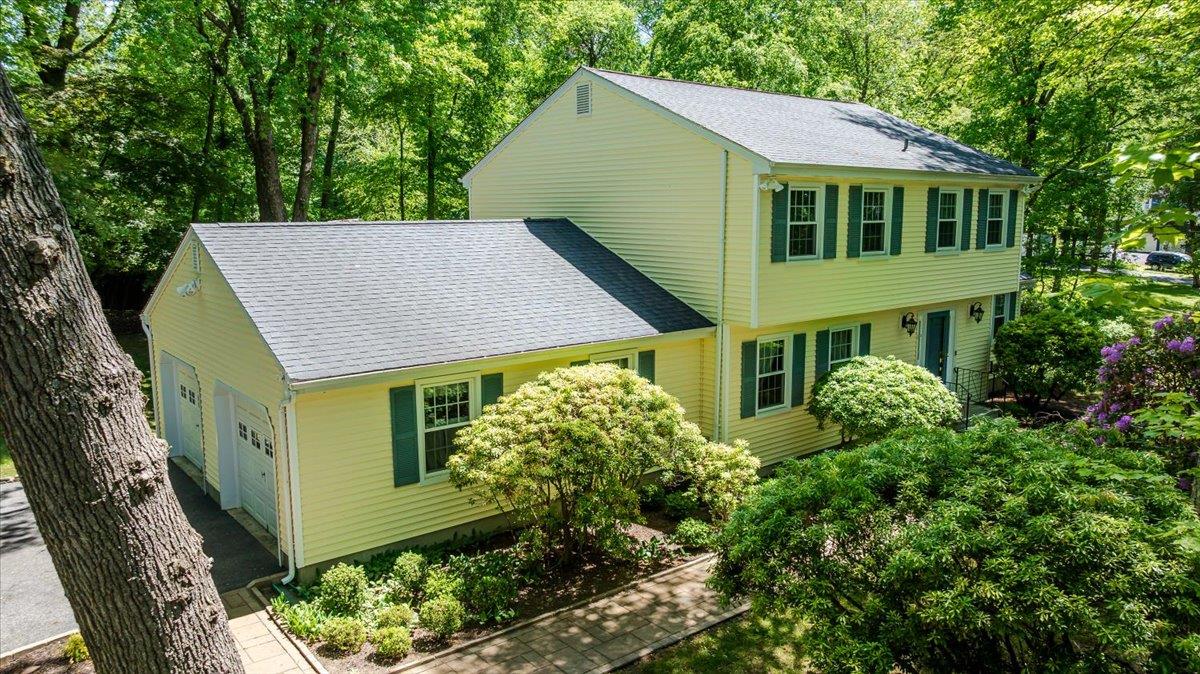 24 Summit Circle, Somers, New York image 3