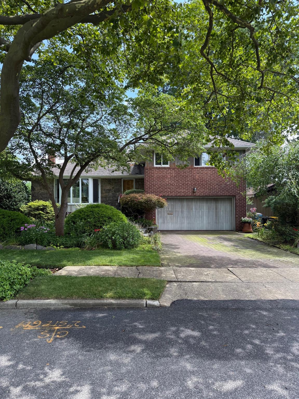 19 Clearland Road