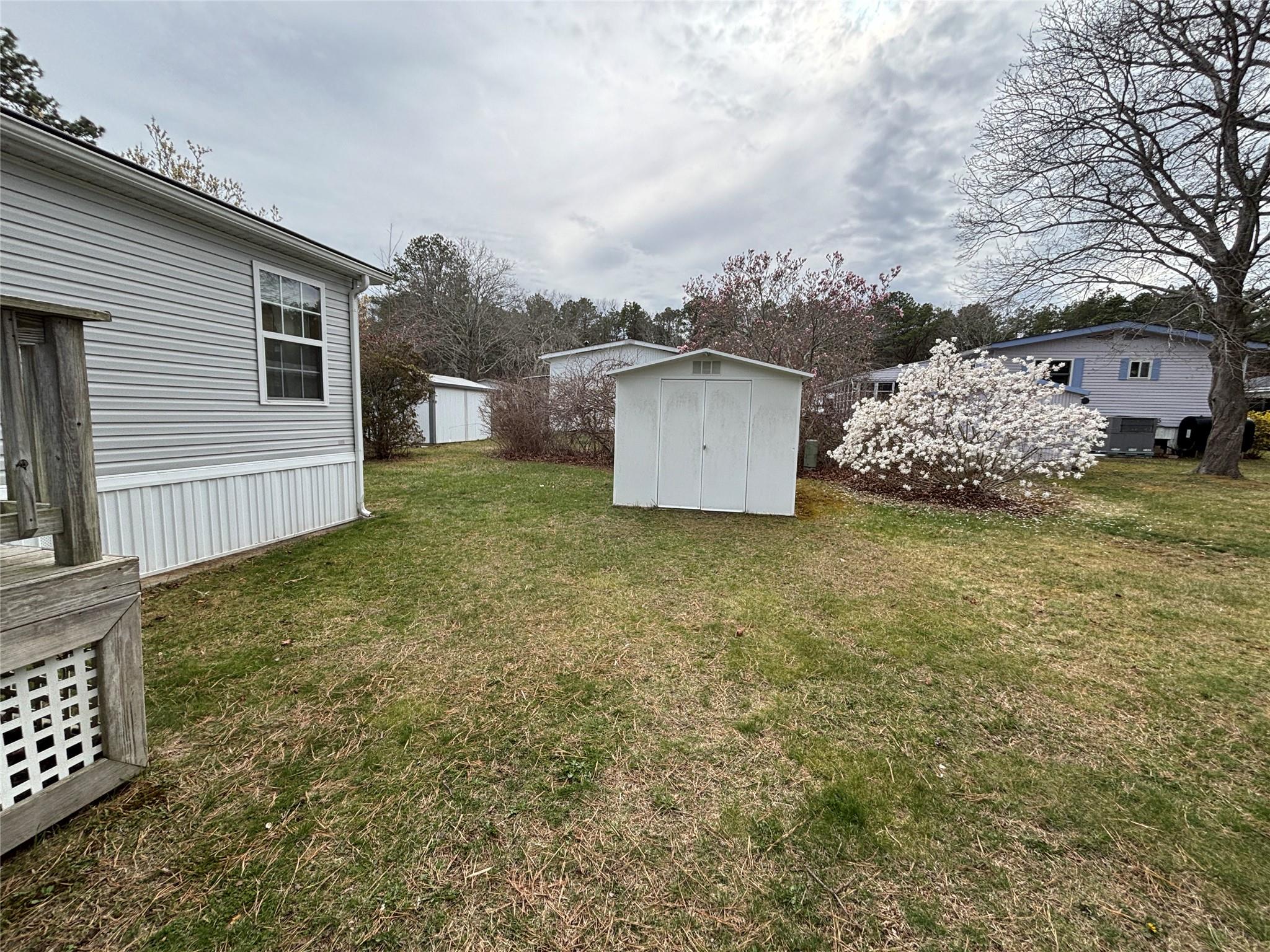 525 Riverleigh Avenue #236, Riverhead, New York image 7