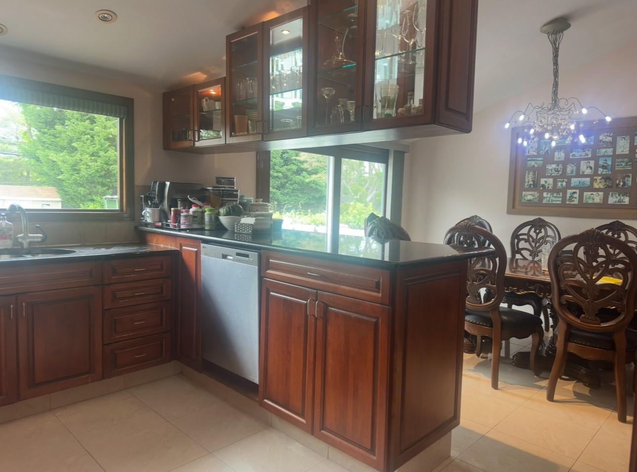24 Edna Drive, Syosset, New York image 9