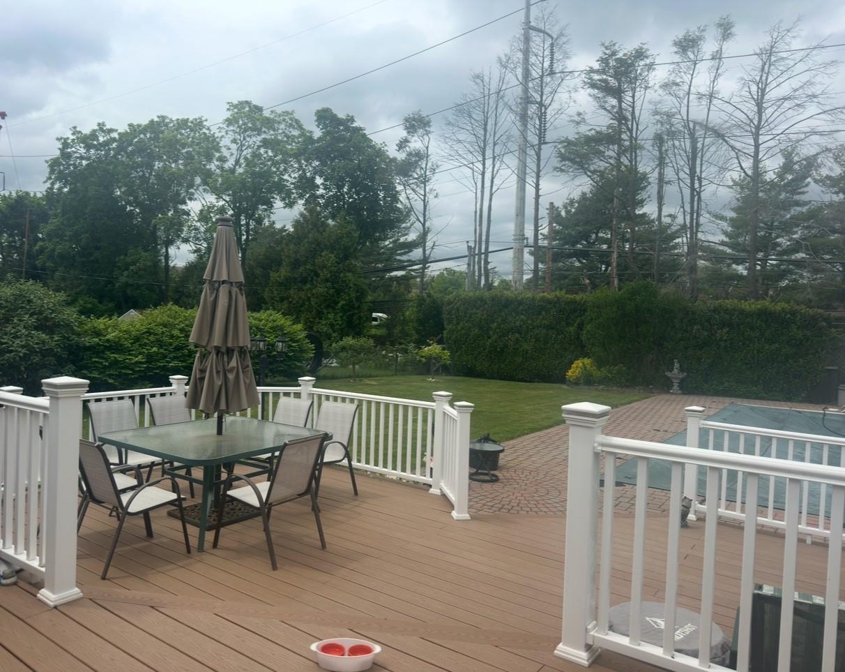 24 Edna Drive, Syosset, New York image 16