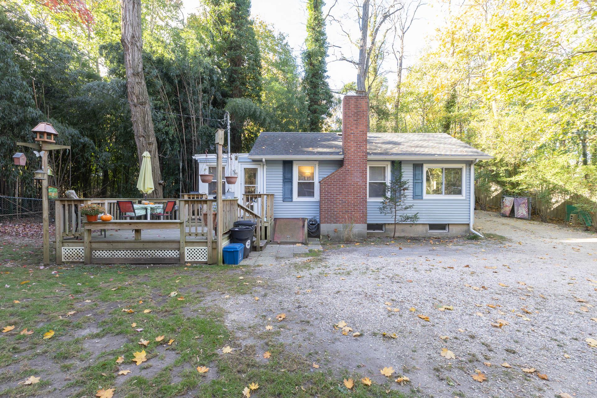 137C Shore Road, Mount Sinai, New York image 1