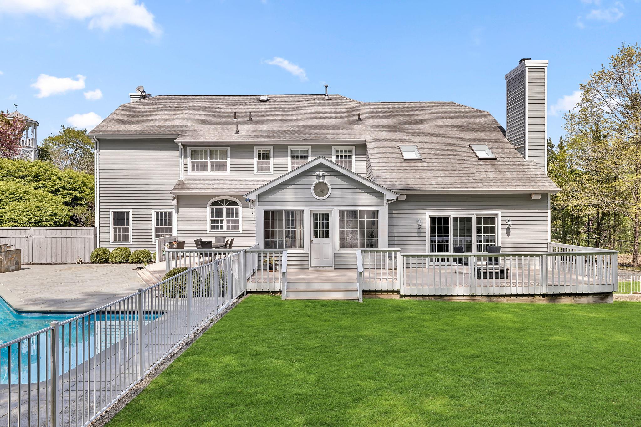 24 Hollow Tree Road, Briarcliff Manor, New York image 3