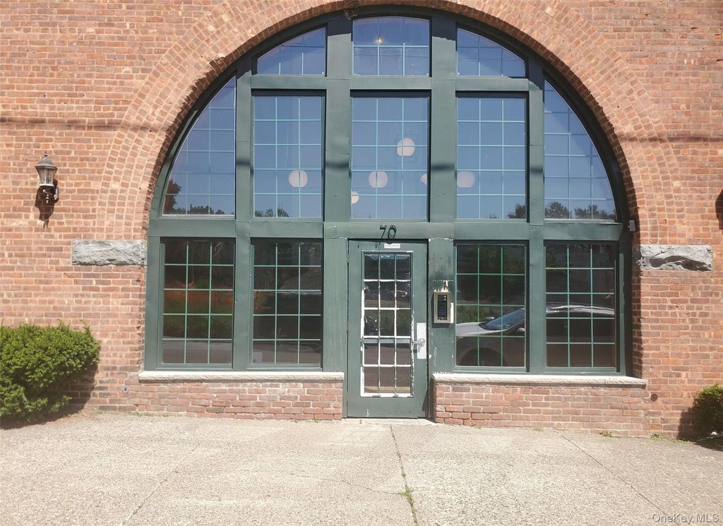 Photo of 70 Johnes Street #403E, Newburgh, NY 12550 (MLS # 927147)