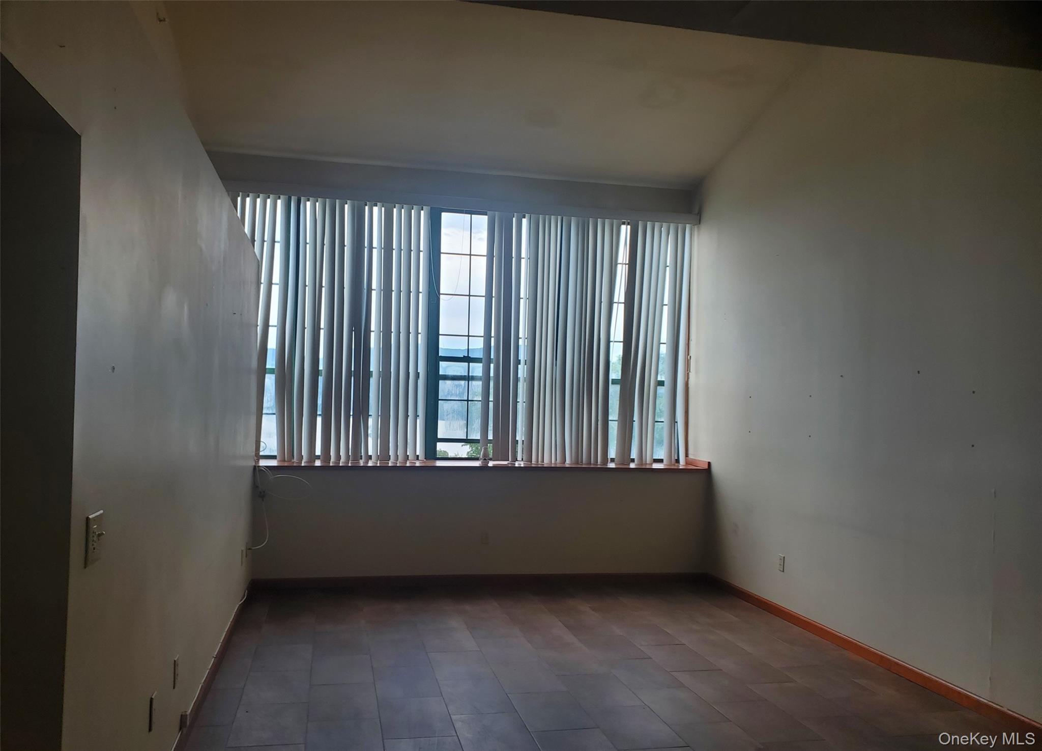 70 Johnes Street 403E
