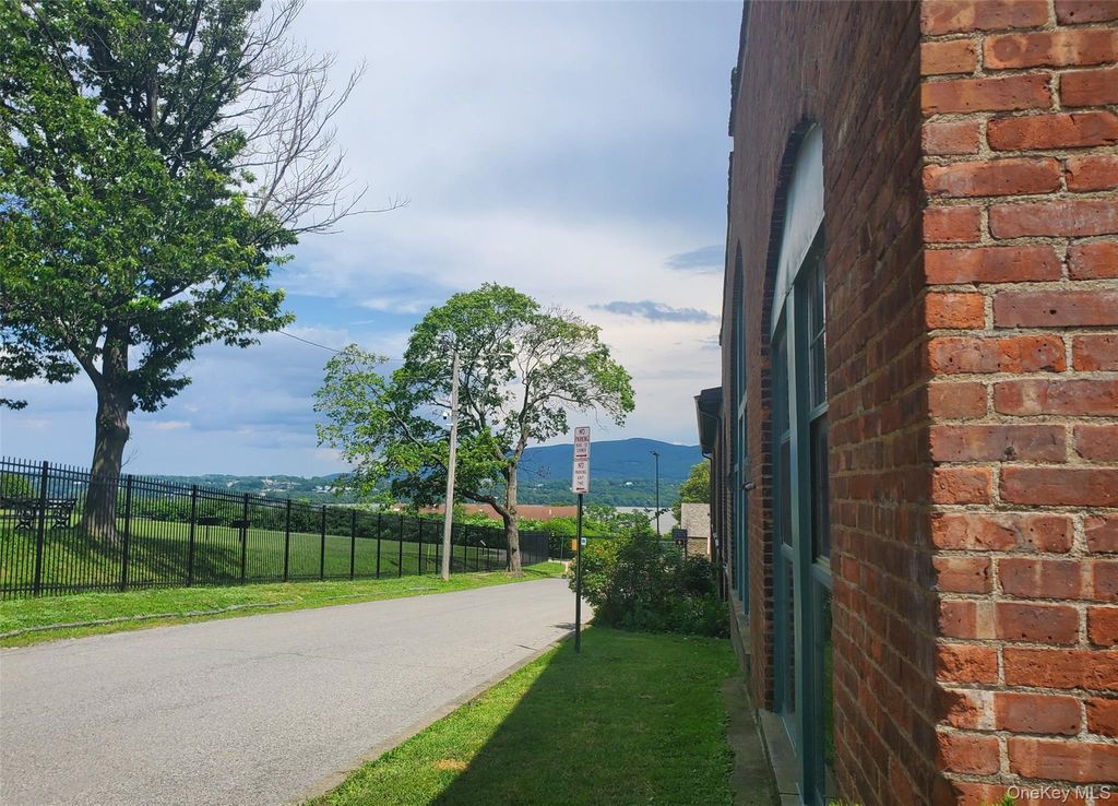 Photo of 70 Johnes Street #403E, Newburgh, NY 12550 (MLS # 927147)