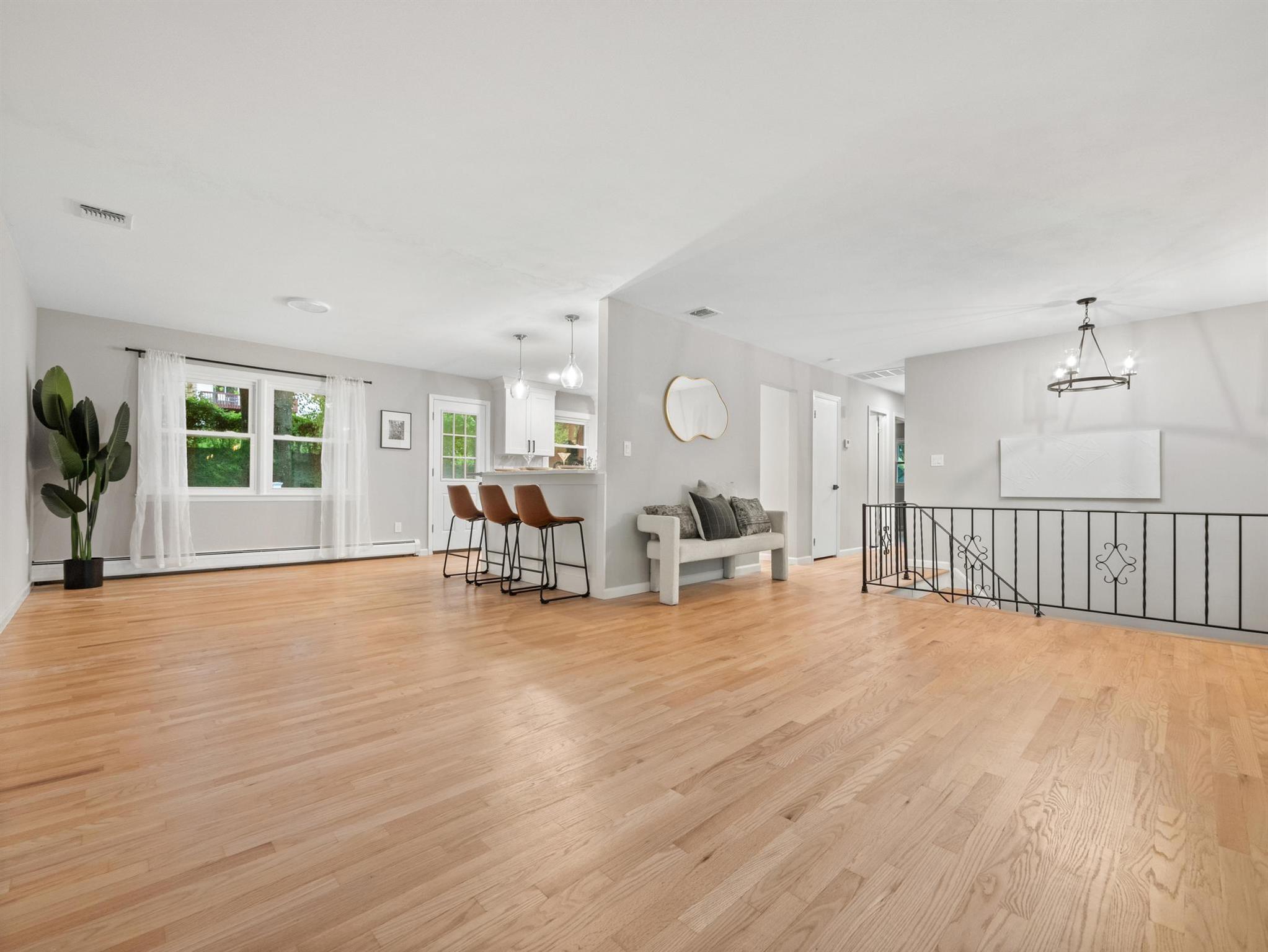31 Pennsylvania Avenue, Valley Cottage, New York image 5
