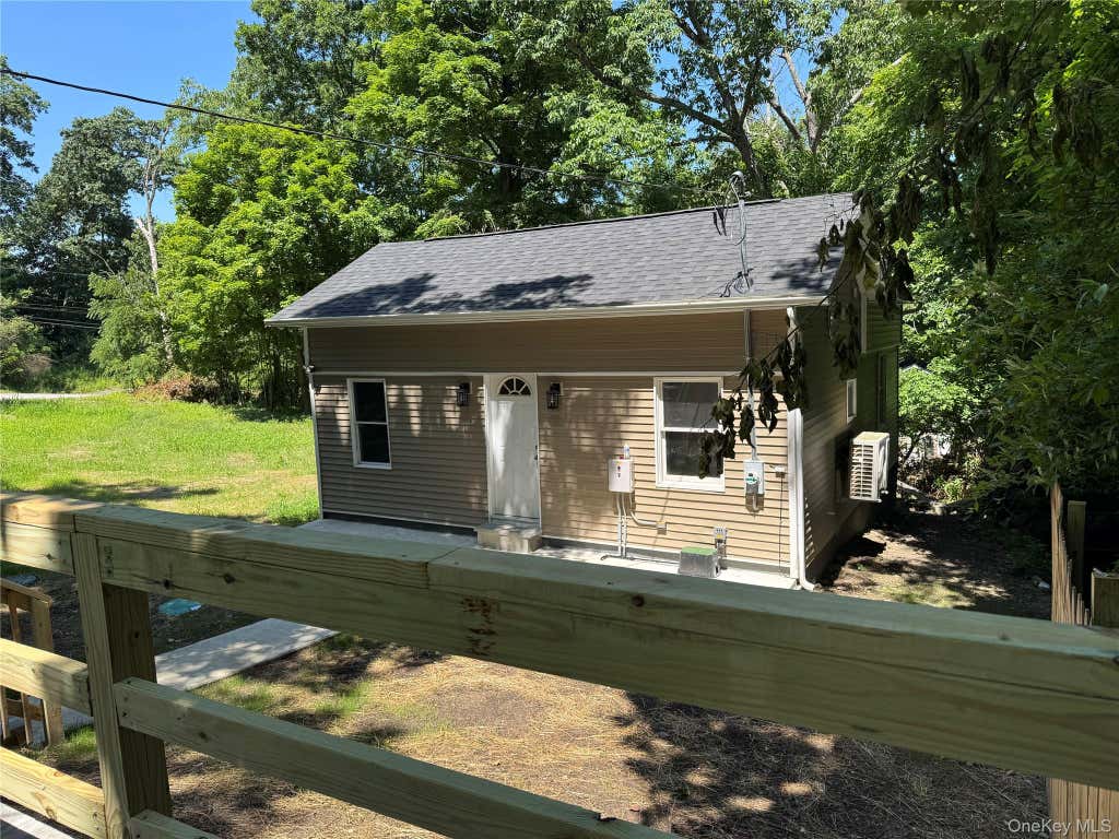 Photo of 381 Mountain Lodge Road, Monroe, NY 10950 (MLS # H6300828)