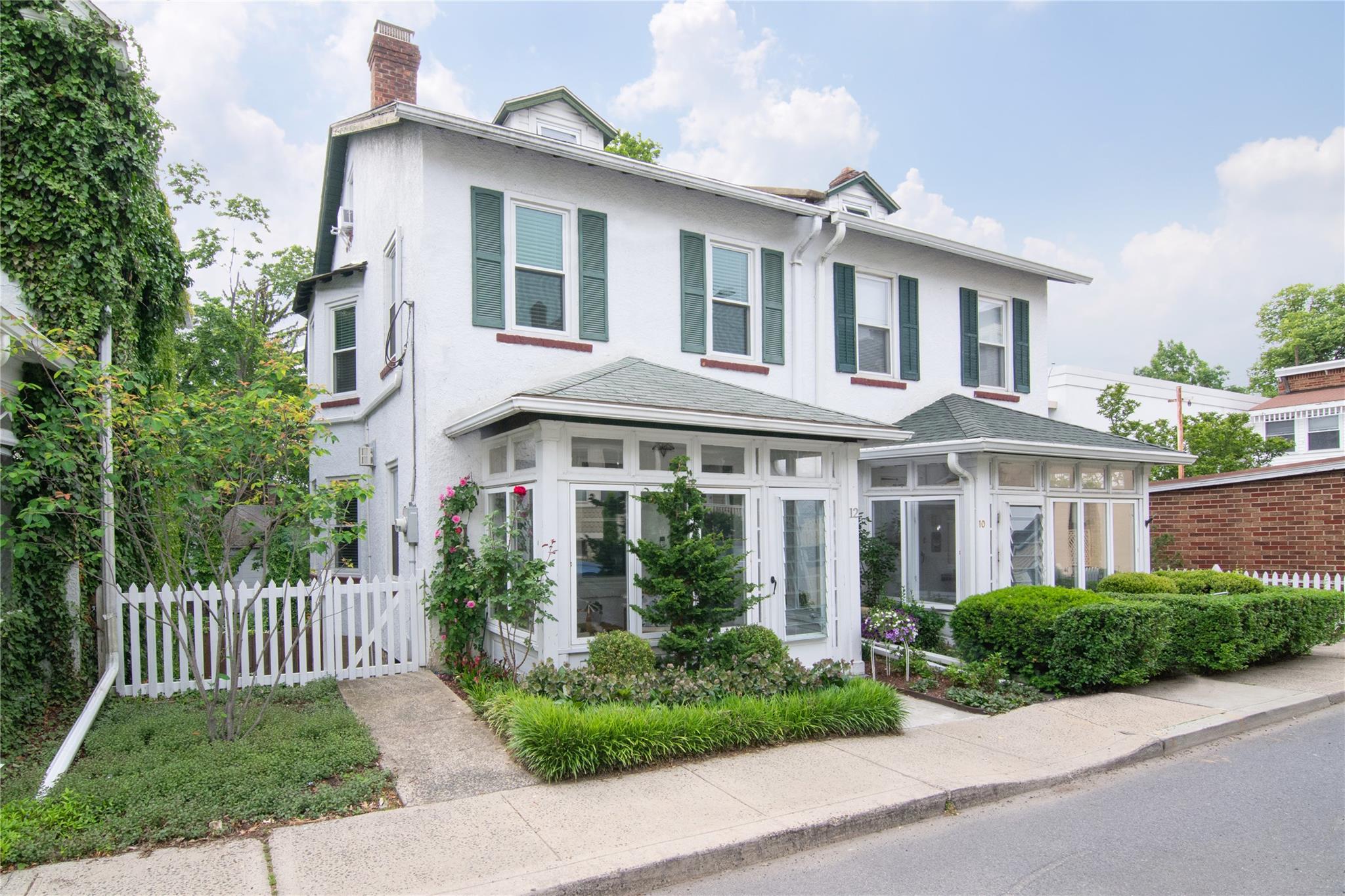 12 Grinnell Street, Irvington, New York image 1