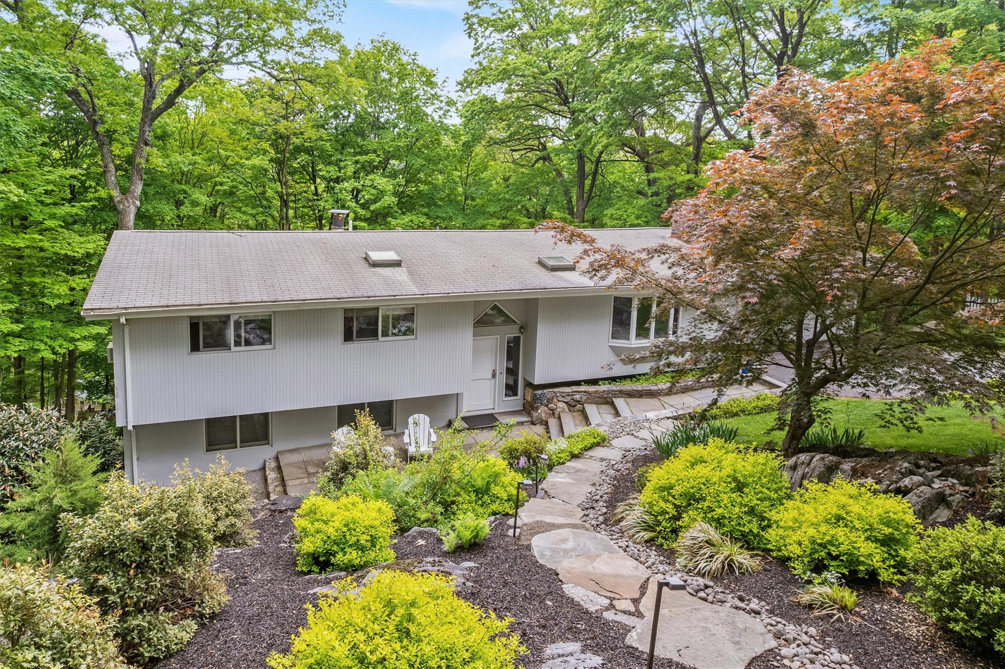 57 Hamilton Drive, Chappaqua, Florida image 1