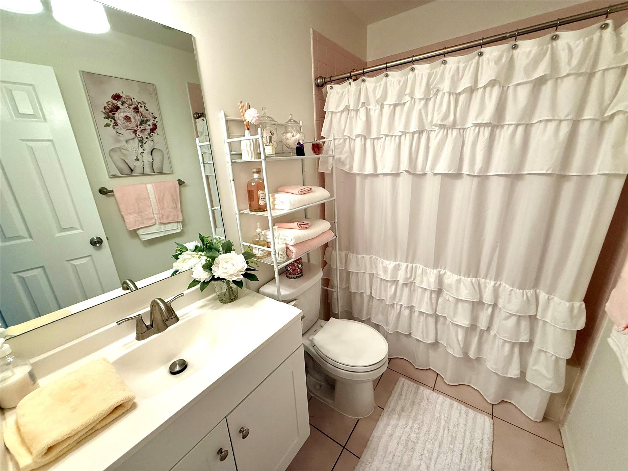 186 Gothic Circle, Manorville, New York image 33
