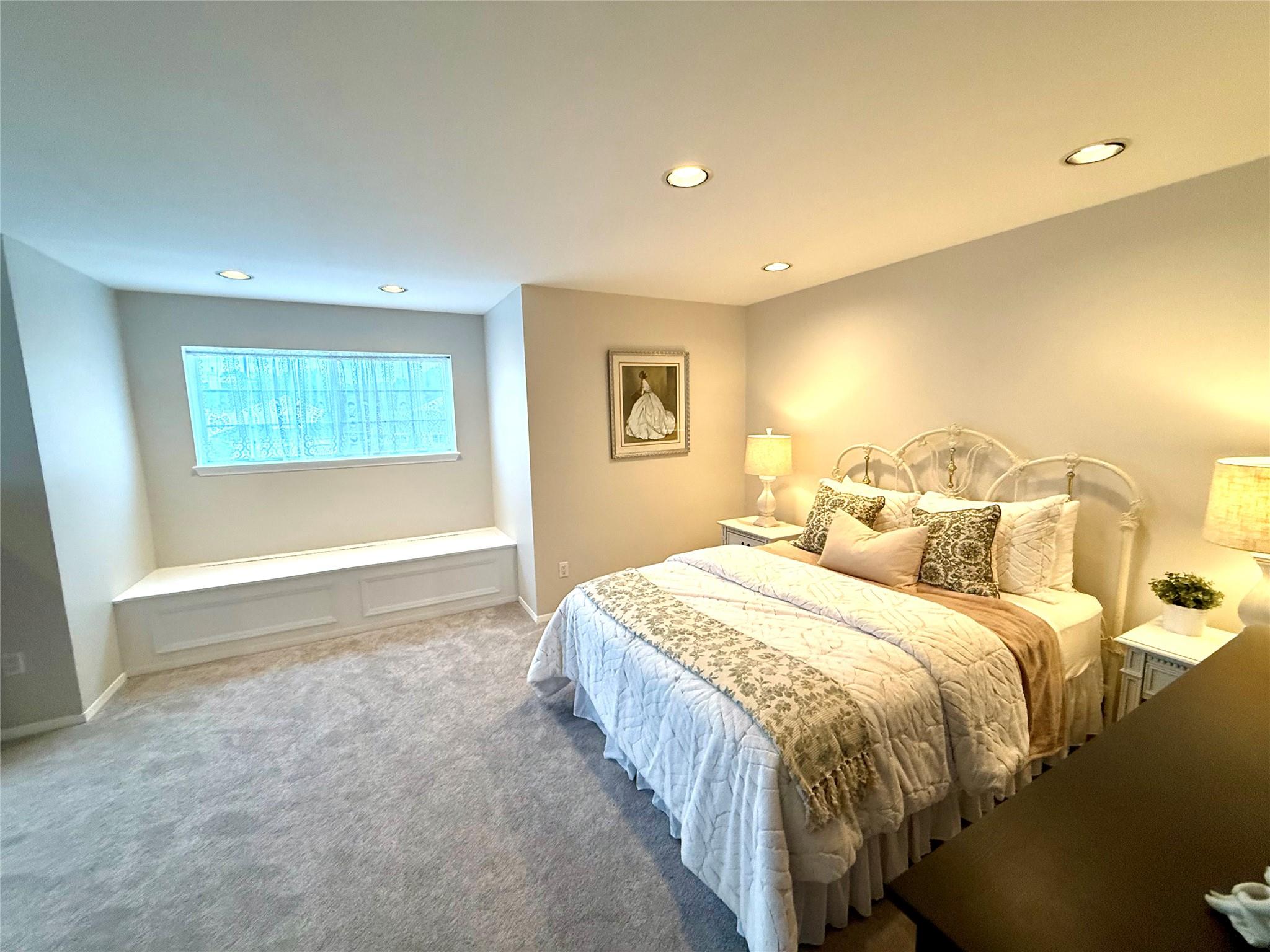 186 Gothic Circle, Manorville, New York image 29