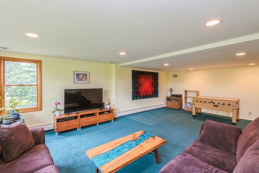 95 Nassau Avenue, Plainview, New York image 30