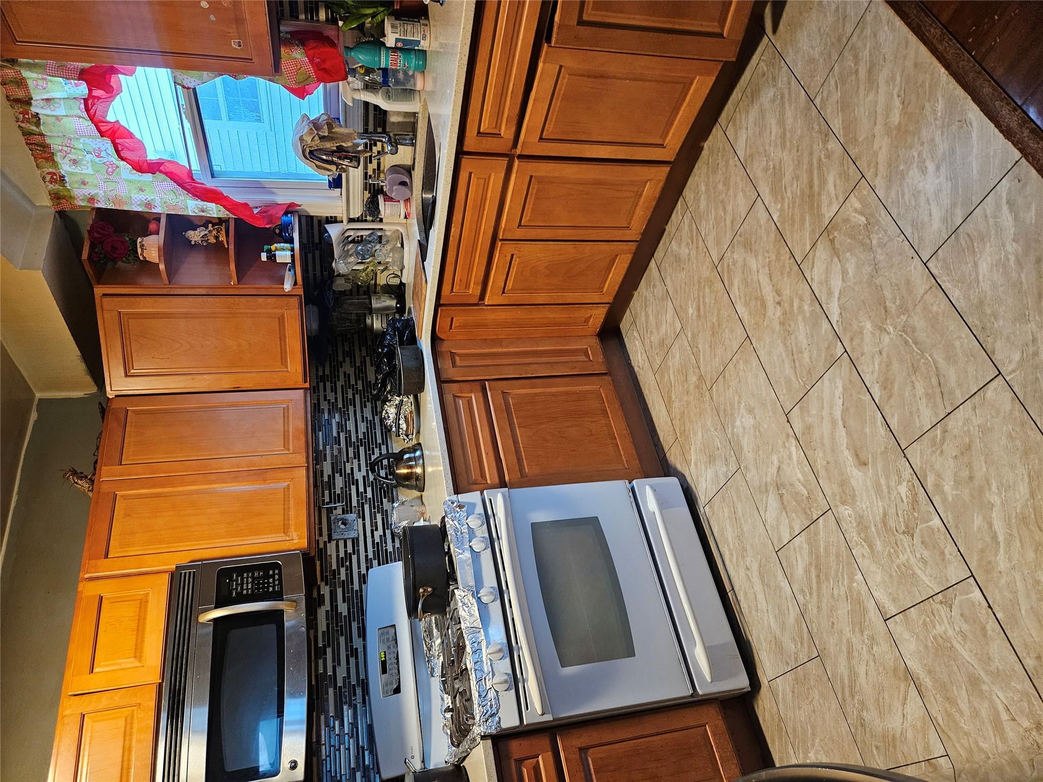76 E Marshall Street, Hempstead, New York image 5