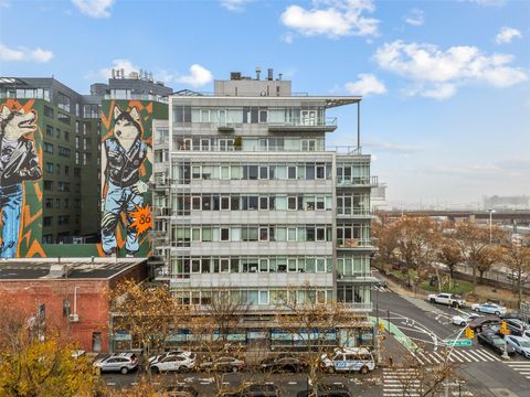 10-17 Jackson Avenue Unit 4D, New York, NY 11101 - MLS#: 809663