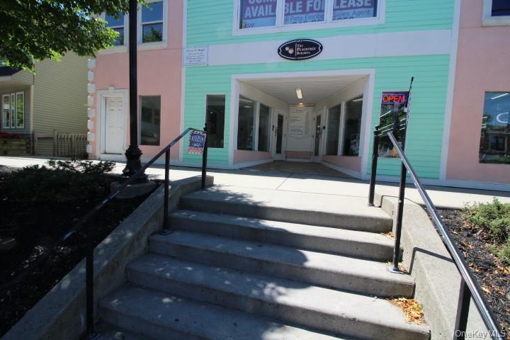 457 Broadway