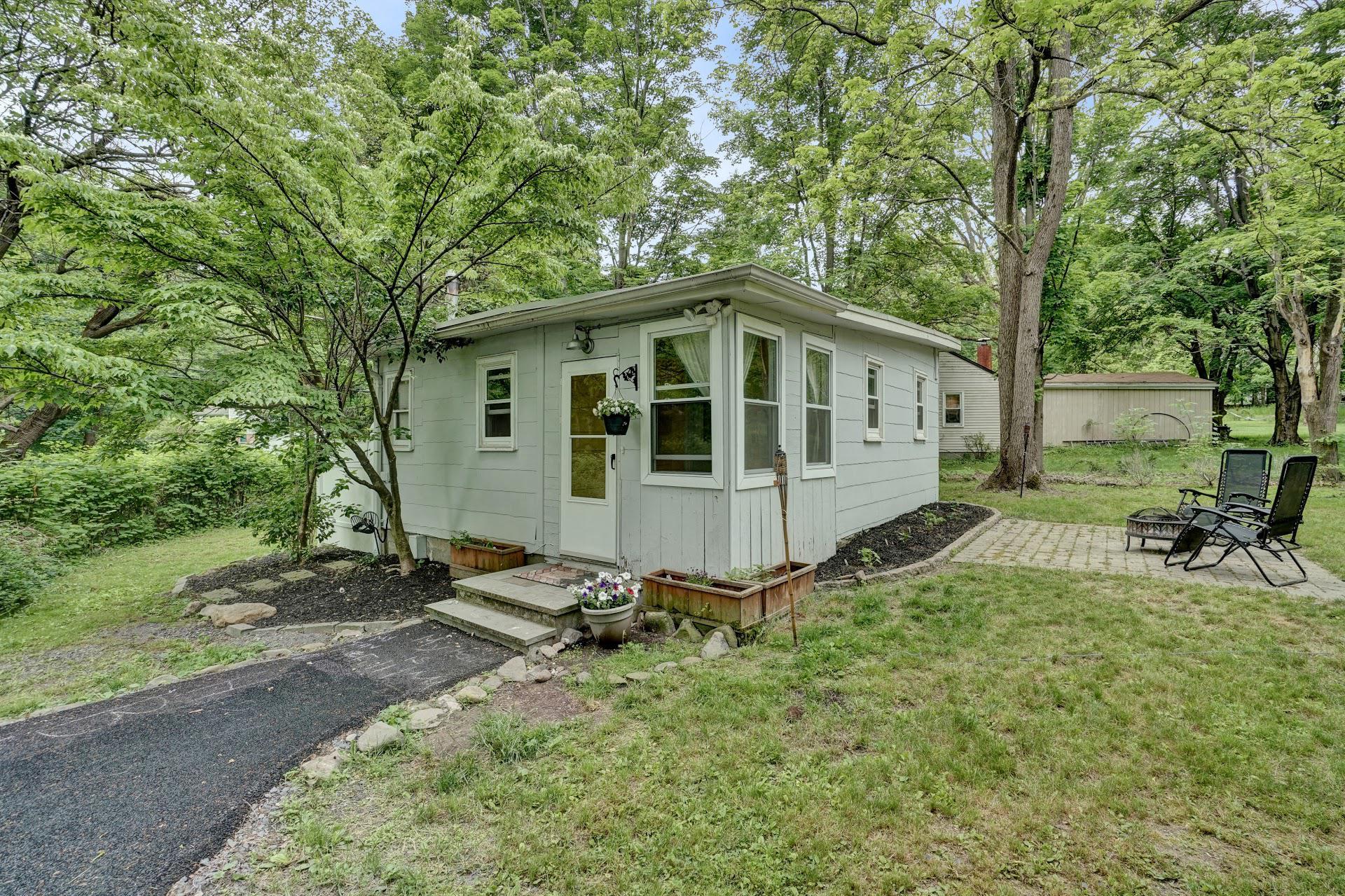 Rental Property at Mine Hill Road, Cornwall, New York - Bedrooms: 1 
Bathrooms: 1 
Rooms: 3  - $2,300 MO.